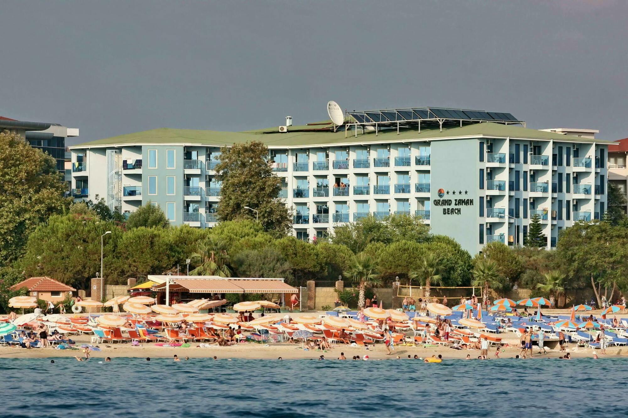 Grand Zaman Hotell 4*
